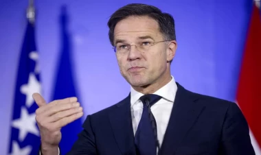 Rutte: Putin yenidən hücuma cəhd edərsə, reaksiya dağıdıcı olacaq