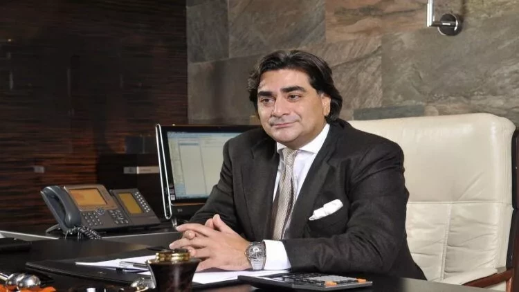 Azərbaycanlı bankir Fransadakı villasını 17 milyon avroya satır - FOTO