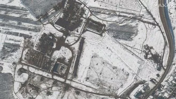 Ukrayna ordusu cəbhəboyu müdafiə qurğuları inşa edir