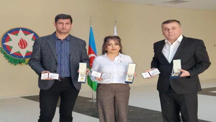 Ölkənin ilk Regional Televiziyasının üç əməkdaşı təltif edilib - FOTO