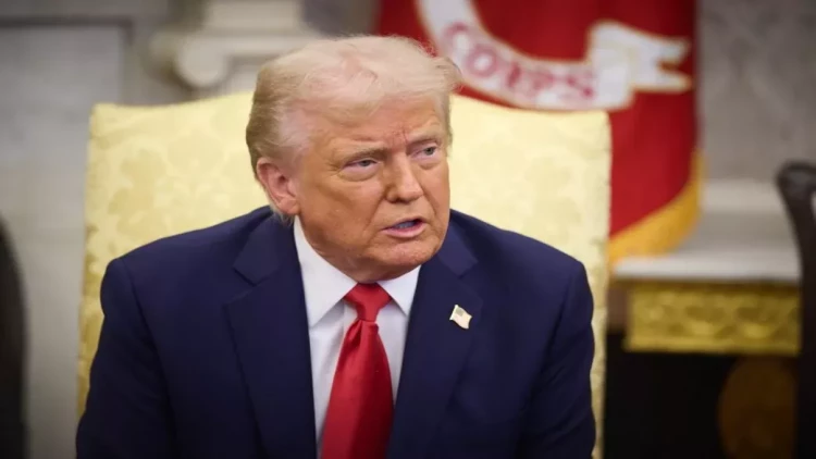 Trampın səhhətində problem yaranıb?