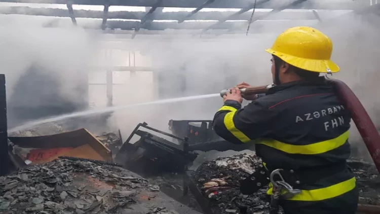 Göyçayda yanğın olub - FOTO