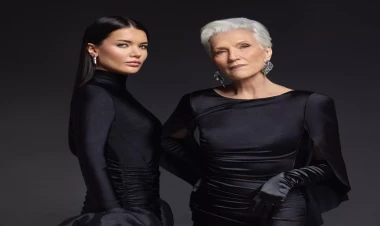 Azərbaycanlı model İlon Maskın anası ilə məşhur 