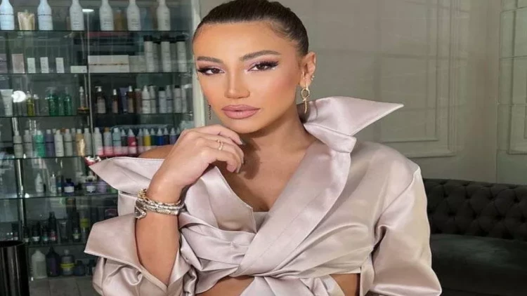 Röya Şəbnəmi səhnədən endirməsindən DANIŞDI: 