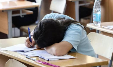 Xaricdə təhsil alanların çoxu imtahandan keçə bilmədi – RƏSMİ