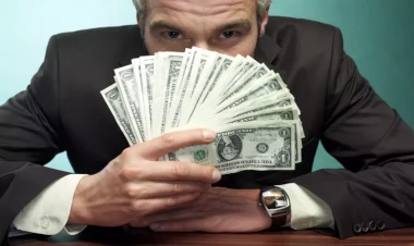 950 milyon sərvəti var, dolana bilmədiyini açıqladı - İş adamı gündəmdə - FOTO