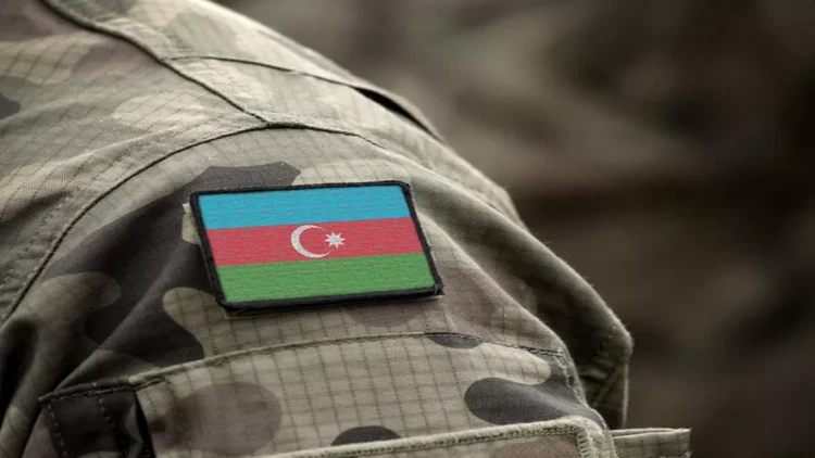 Zabit kursunu bitirən ali təhsilli müddətli hərbi qulluqçulara leytenant hərbi rütbəsi veriləcək