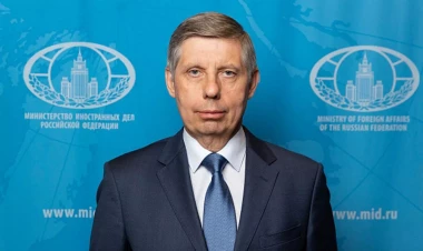 “Cənab səfir, bizə cavab verin”