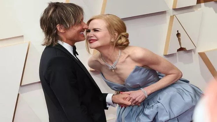 Boşanıb 282 milyonluq əmlakları bölüşdürdülər - FOTOlar