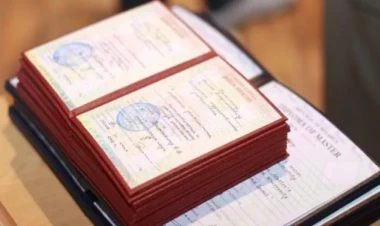 Diplomların verilmə forması dəyişdi - Elektron olacaq