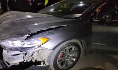 Gəncədə maşınlar toqquşdu - Xəsarət alanlar var - FOTO