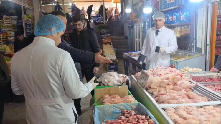 Xırdalan bazarında yoxlama aparıldı