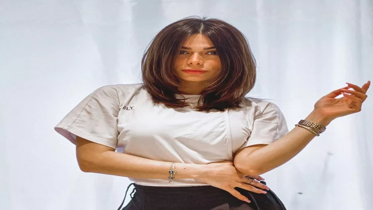 Aysunun geyimi tənqid edildi - VİDEO