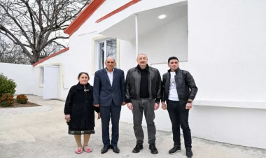 İlham Əliyev Çıldıran kəndində görülmüş işlərlə tanış olub - FOTO