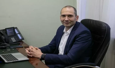 Rusiyanın sabiq naziri evində ölü tapıldı - FOTO