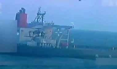 ABŞ “Veronica” tankerini saxladı - ANBAAN VİDEO