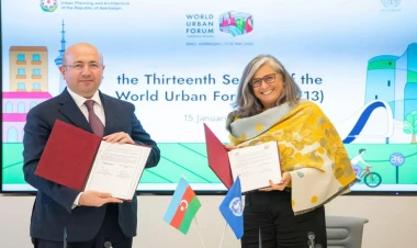 WUF13 ilə bağlı bütün təşkilati məsələləri ehtiva edən mühüm saziş imzalanıb - FOTO