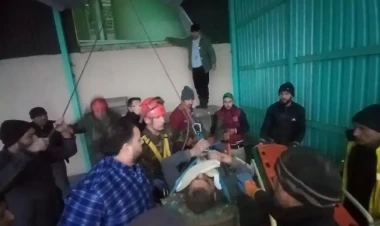 Xaçmazda istehsalat sexində yıxılan şəxs xilas edilib - FOTO