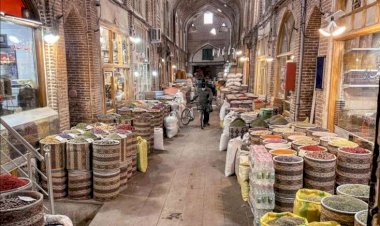 Tehranda şəhərin üç bazarı etiraza görə bağlandı