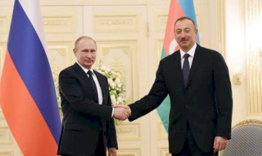 Vladimir Putin İlham Əliyevi təbrik etdi