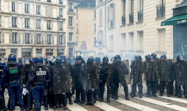 Fransa polisi Qvadelupada üç dinc nümayişçini yaralayıb