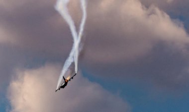 CAR-da hava şousu zamanı təyyarə qəzaya uğrayıb, pilot ölüb