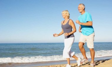 ​İnsanlar yaşlandıqca niyə boyları qısalır?