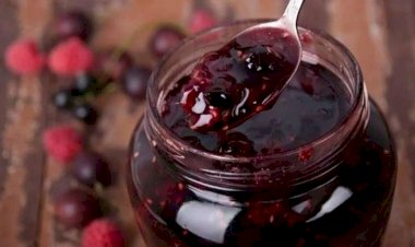 Bu giləmeyvəni yeyən infarkt olmur