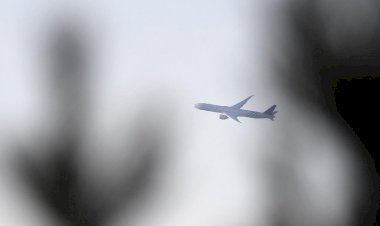 Rusiyadan Çinə uçan təyyarə məcburi eniş edib