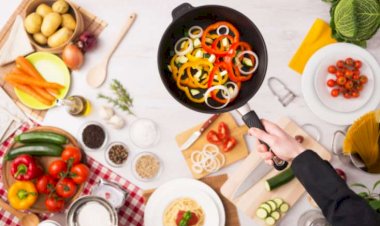 Qida zəhərlənməsinə səbəb olan əsas amillər