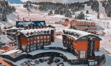 Uludağda hotel yandı - Ölən var