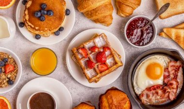 Səhər yeməyində bu qidaları yemək olmaz